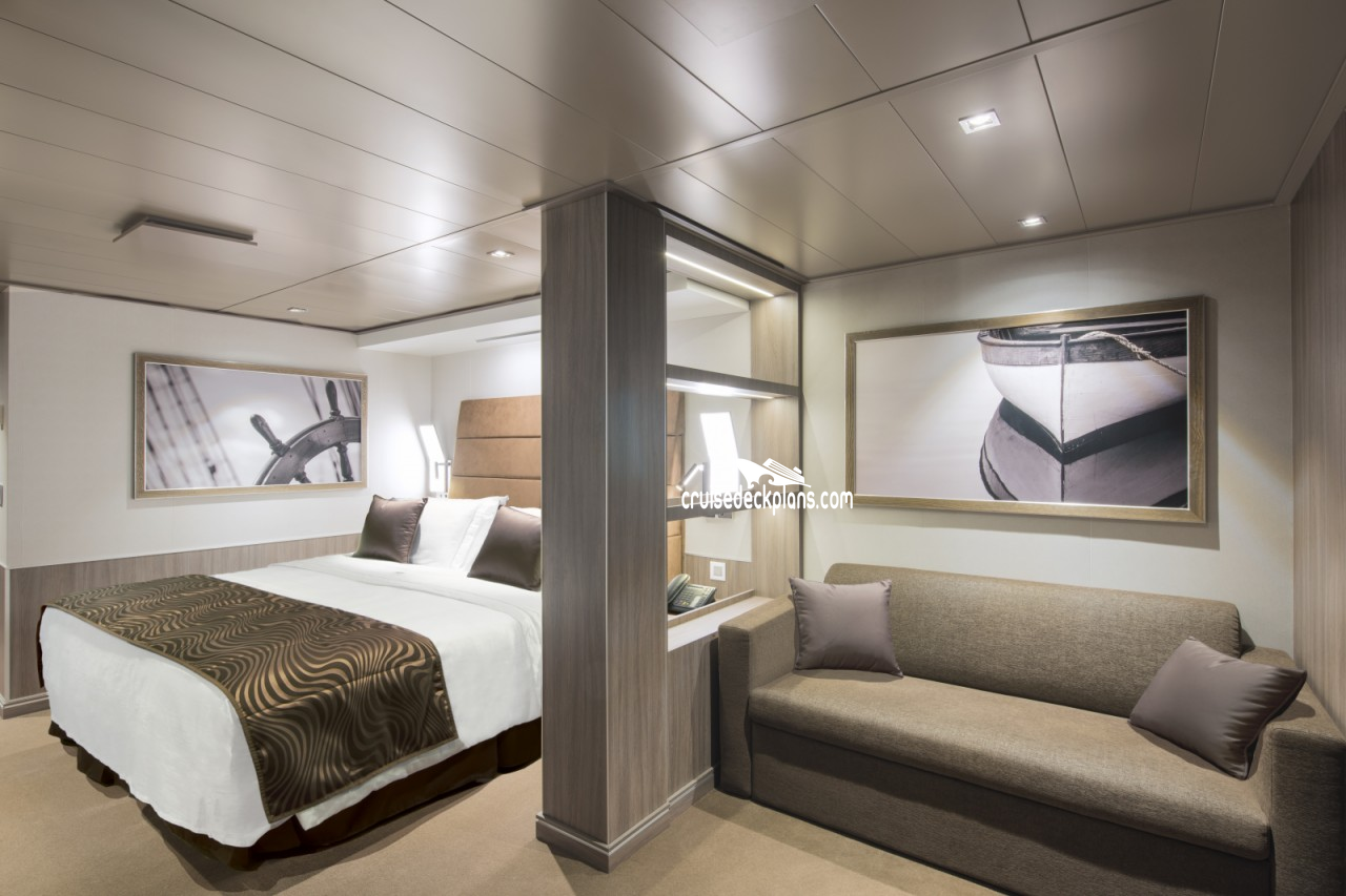 how many yacht club rooms on msc seaside