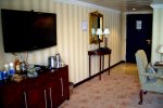 Club World Owners Suite Stateroom Picture