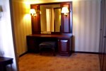 Club World Owners Suite Stateroom Picture