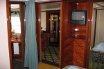 Aft-Facing Owner's Suite Stateroom Picture