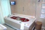 The Haven Garden Villa Stateroom Picture