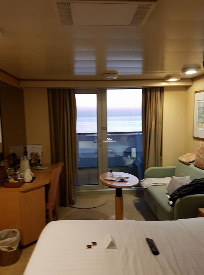 balcony arcadia cruise ship cabin photos