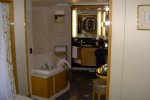 Forward-Facing Deluxe Penthouse Stateroom Picture