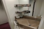 Suite with Whirlpool Bath Stateroom Picture