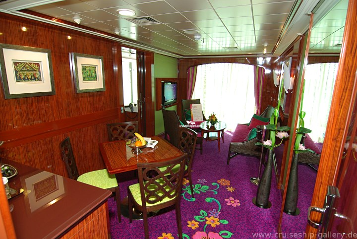 Norwegian Gem Cabin 11012