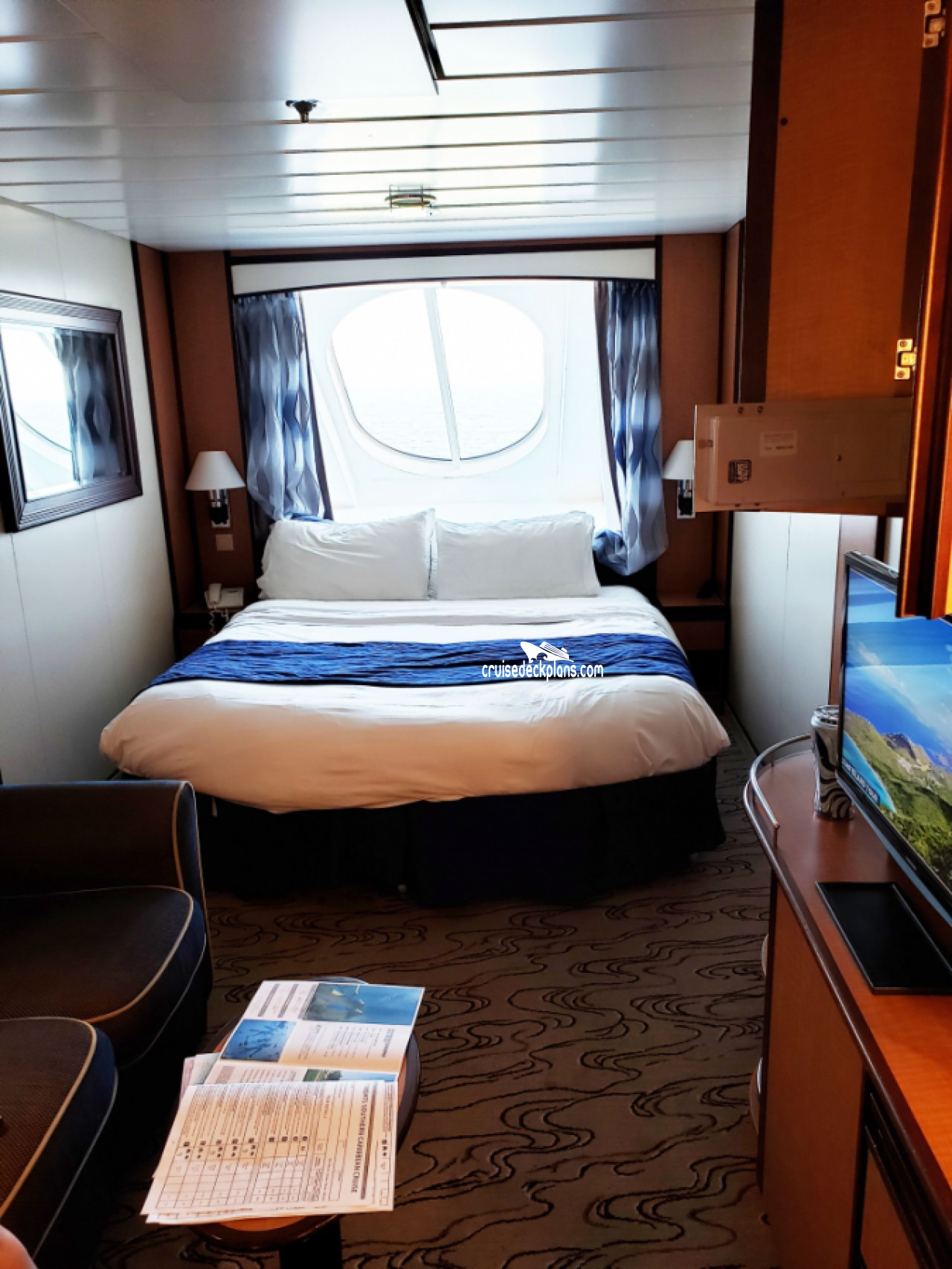 Jewel of the Seas Oceanview Stateroom Details