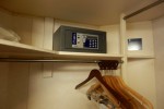 Junior Stateroom Cabin 9146. Picture