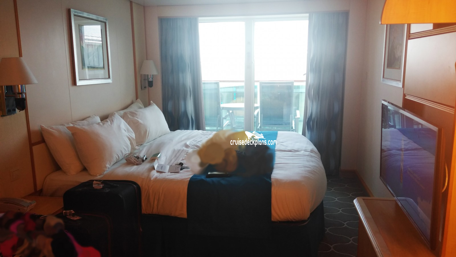 Cabin 7290 Navigator of the Seas Stateroom