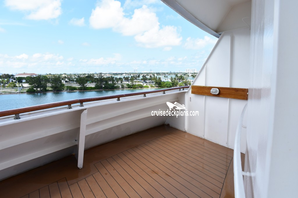 Disney Magic Deluxe Verandah Category