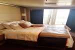 Vista Stateroom Picture