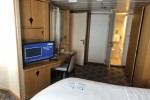 Royal Family Suite Stateroom Picture