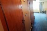 Deluxe Oceanview Stateroom Picture