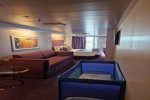 Suite with Whirlpool Bath Stateroom Picture