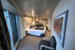 Suite with Whirlpool Bath Stateroom Picture