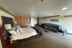 Deluxe Verandah Stateroom Picture