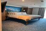 Deluxe Verandah Stateroom Picture