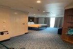 Deluxe Verandah Stateroom Picture