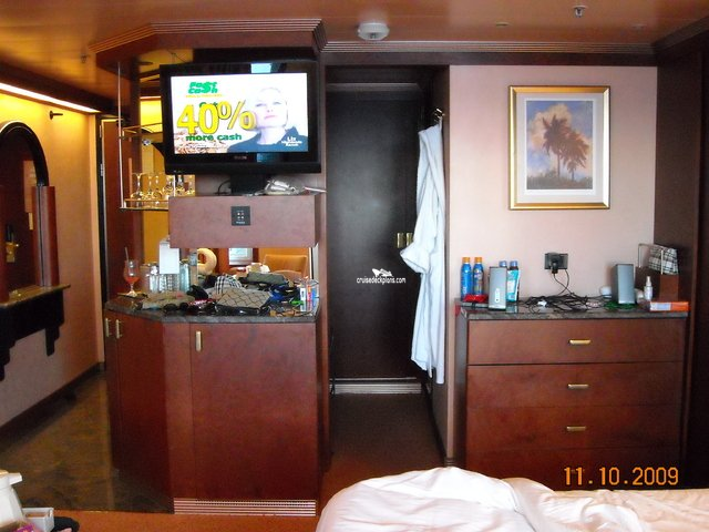 carnival cruise room 7273