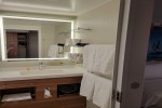 Deluxe Verandah Stateroom Picture
