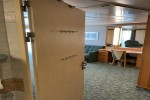 Junior Suite Stateroom Picture
