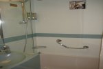 Deluxe Oceanview Stateroom Picture
