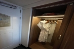 Deluxe-Verandah Stateroom Picture