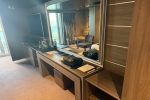 Yacht-Club-Deluxe Stateroom Picture