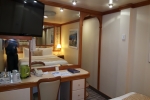  Stateroom Picture