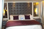 Sapphire Verandah Suite Stateroom Picture