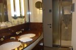 Sapphire Verandah Suite Stateroom Picture