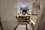 Deluxe Verandah Stateroom Picture