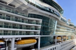 Jewel of the Seas Ship Picture  6