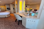 Aqua Stateroom Picture