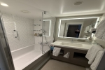Deluxe-Verandah Stateroom Cabin 9534. Picture