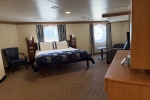 Deluxe Oceanview Stateroom Cabin 6686. Picture