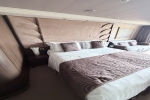 YC-Deluxe Stateroom Cabin 15025. Picture