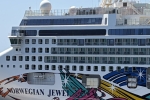 Norwegian Jewel Ship Picture 1 Norwegian Jewel Ship Picture 1