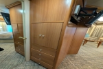  Stateroom Picture
