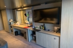 Yacht-Club-Deluxe Cabin Picture