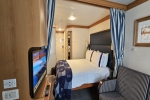Deluxe Verandah Stateroom Picture