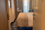 Deluxe Verandah Stateroom Picture