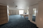 Family-Oceanview Stateroom Cabin 7512. Picture