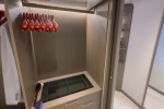 Terrace Stateroom Cabin 7102. Picture
