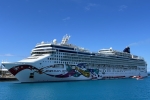 Norwegian Jewel Ship Picture  1