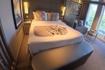 Yacht-Deluxe Stateroom Cabin 18006. Picture