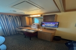 Deluxe Oceanview Stateroom Cabin 2018. Picture