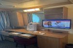 Deluxe Oceanview Stateroom Cabin 2018. Picture