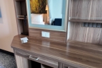 Family-Verandah Stateroom Cabin 9114. Picture