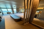 Yacht-Deluxe Cabin Picture