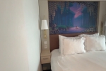 Deluxe-Oceanview Stateroom Cabin 7002. Picture